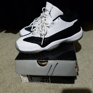 Jordan Retro 11
